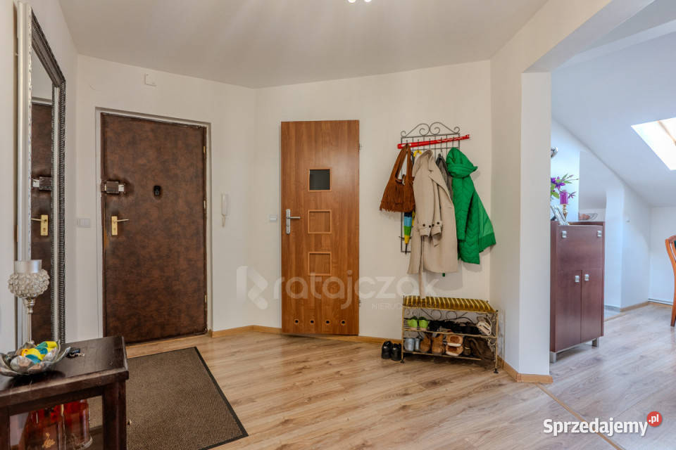 sprzedaży mieszkania 6374m2 3pokojowe Gdańsk kamienica