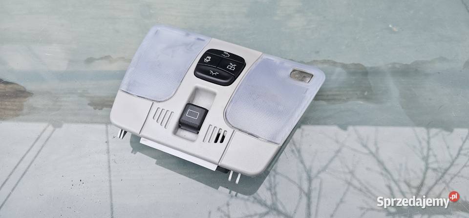 Lampka kabiny mercedes w210 2088206701 wielkopolskie Zbąszyń