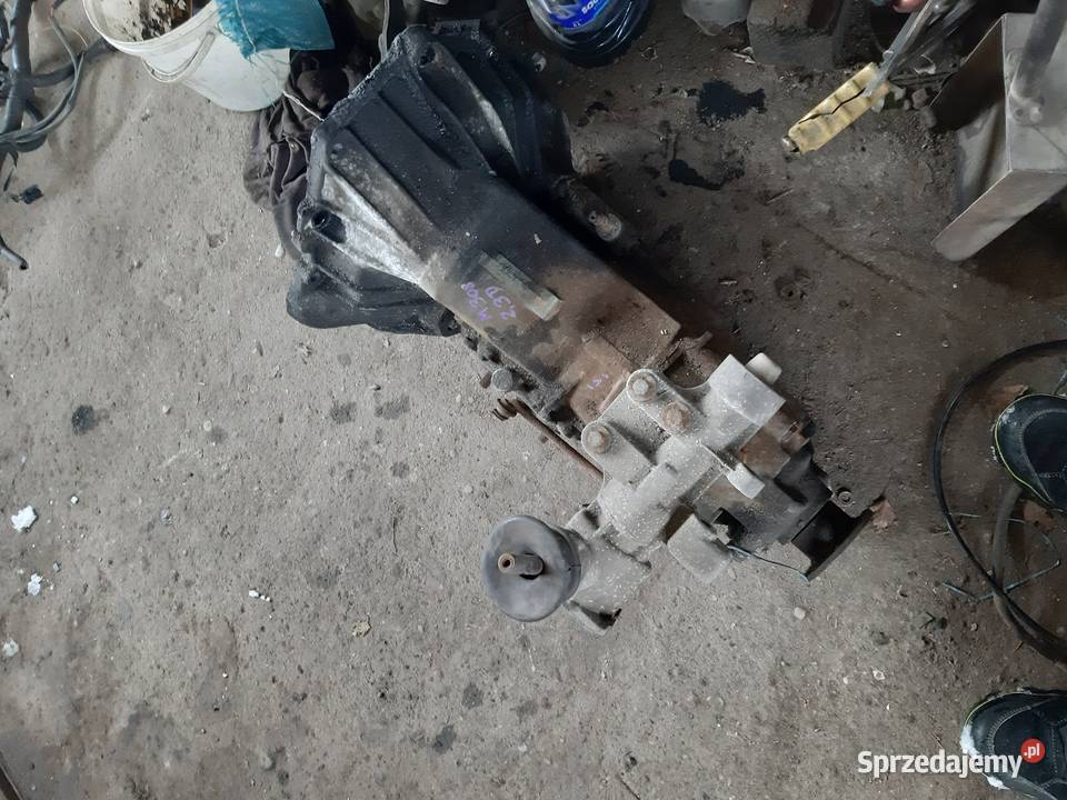 Skrzynia biegów Mercedes 308 23 D Kaczka 409 Włocławek