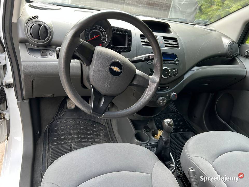 Chevrolet Spark 2010r 69