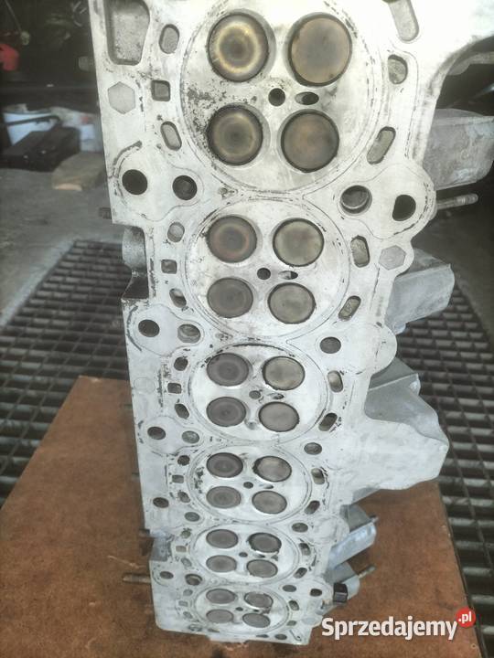 Głowica cylindrowa BMW E46 330D CD E60 E61 530D osobowe Poręba sprzedam