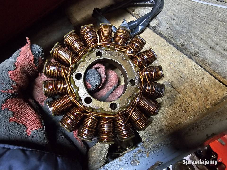 Honda cb1000r SC60 iskrownik stojan alternator Jelenia Góra