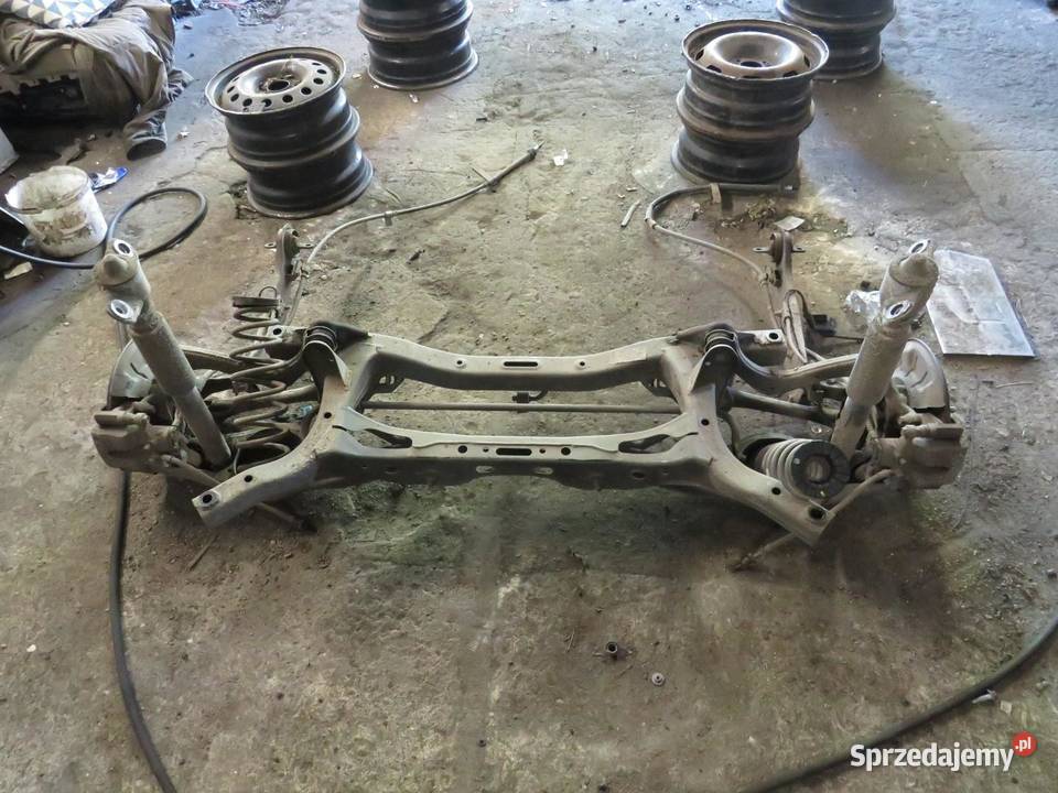 ZAWIESZENIE TYLNE BELKA OŚ TYŁ HYUNDAI I30 III sprzedam