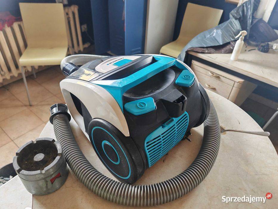 Odkurzacz domowy BLAUPUNKT VCC301 bezworkowy Kraków sprzedam