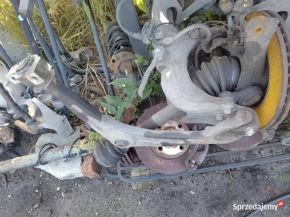 Zwrotnice przednie kompletne do peugeot 407sw Wyrzysk