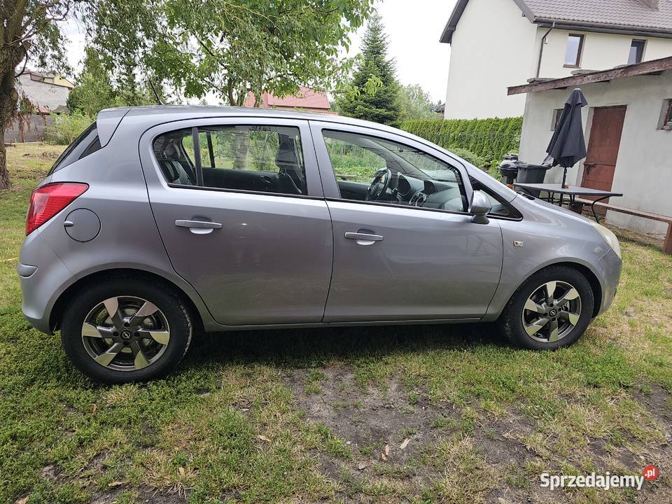 Opel Corsa D 2008r bogate wyposażenie Radom