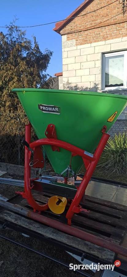 Rozsiewacz do nawozów lejek Przeworsk