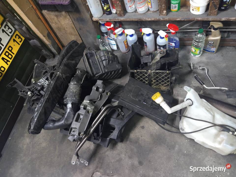 Części przód RENAULT SCENIC III MASKA Lampy wielkopolskie