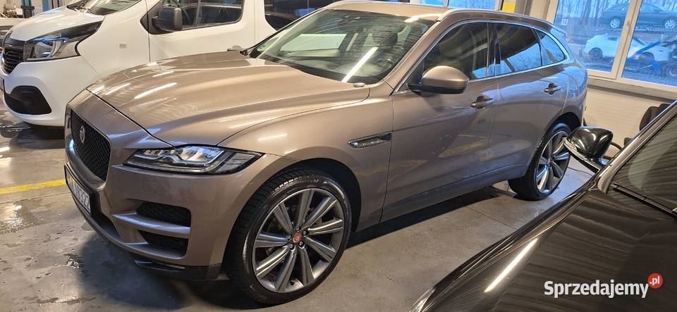 Jaguar Fpace polski salon bezwypadkowy zamiana Kalisz