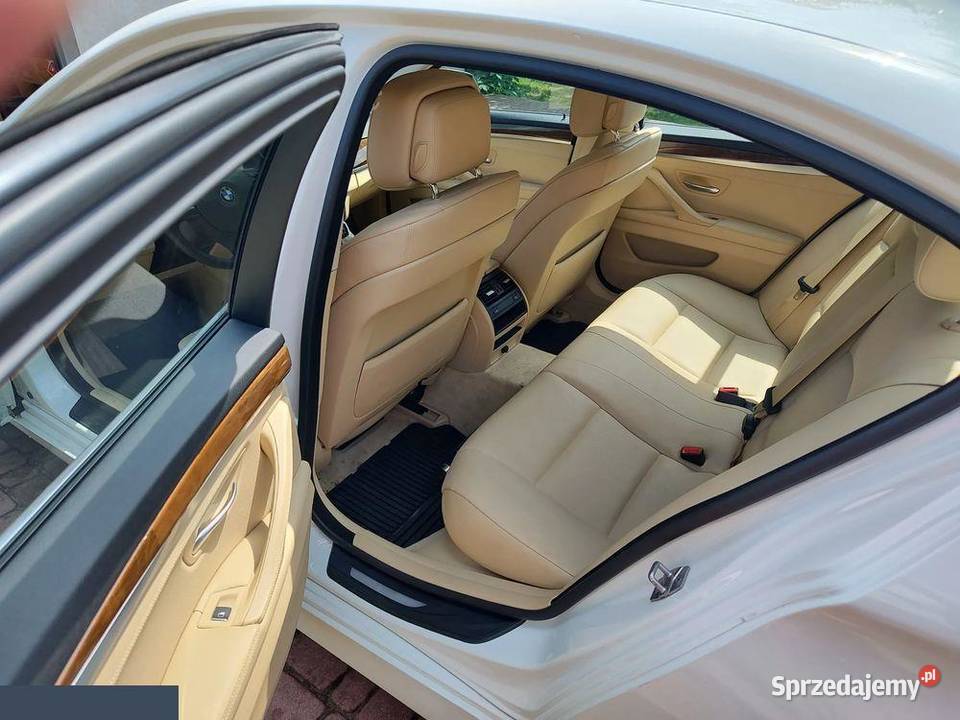 BMW Seria 5 535i xDrive 30 Benzyna 306 2012r Seria 5 Toruń