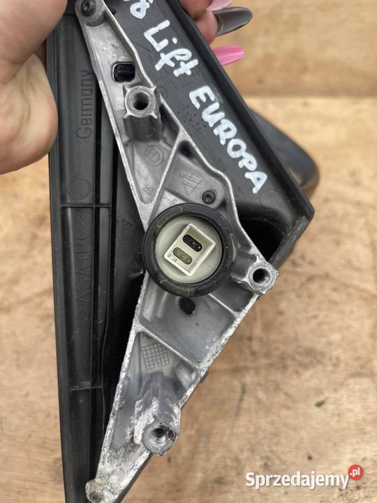 Lusterko prawe BMW E90 668 5pin EU lift Stalowa Wola