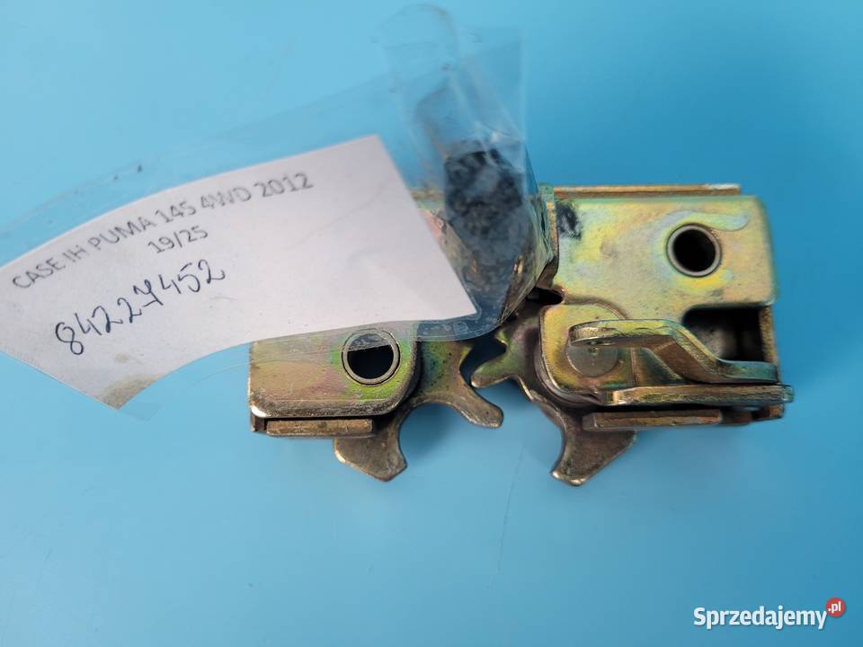 CASE IH PUMA 145 12r ZAMEK DRZWI LEWY 84227452 Kolno