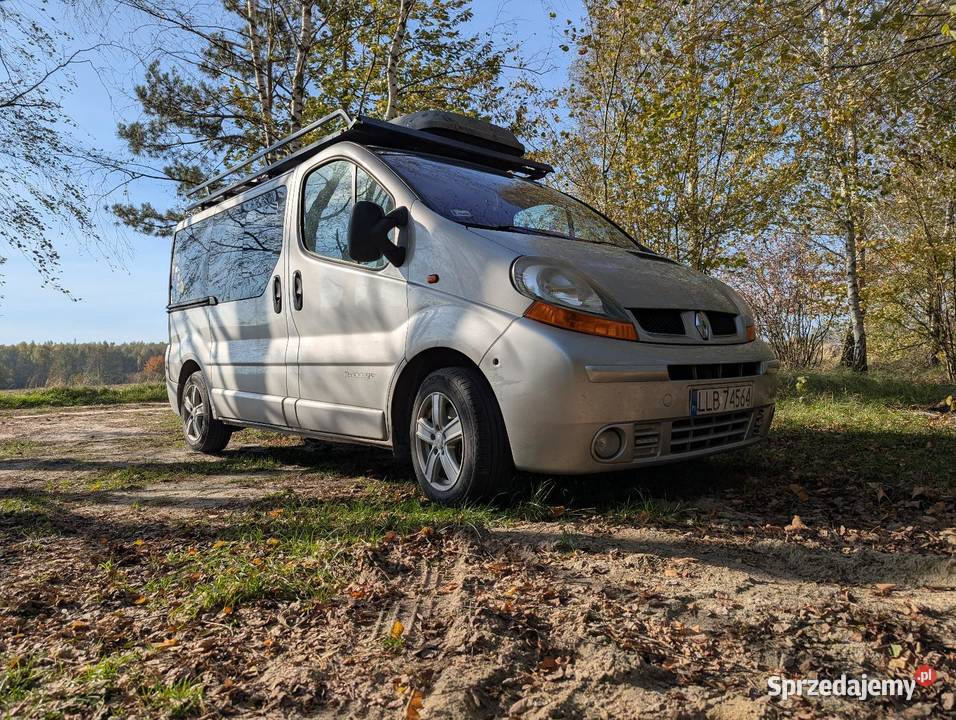 Trafic Passenger camper 7osobowy stan Rok produkcji 2005 Trafic