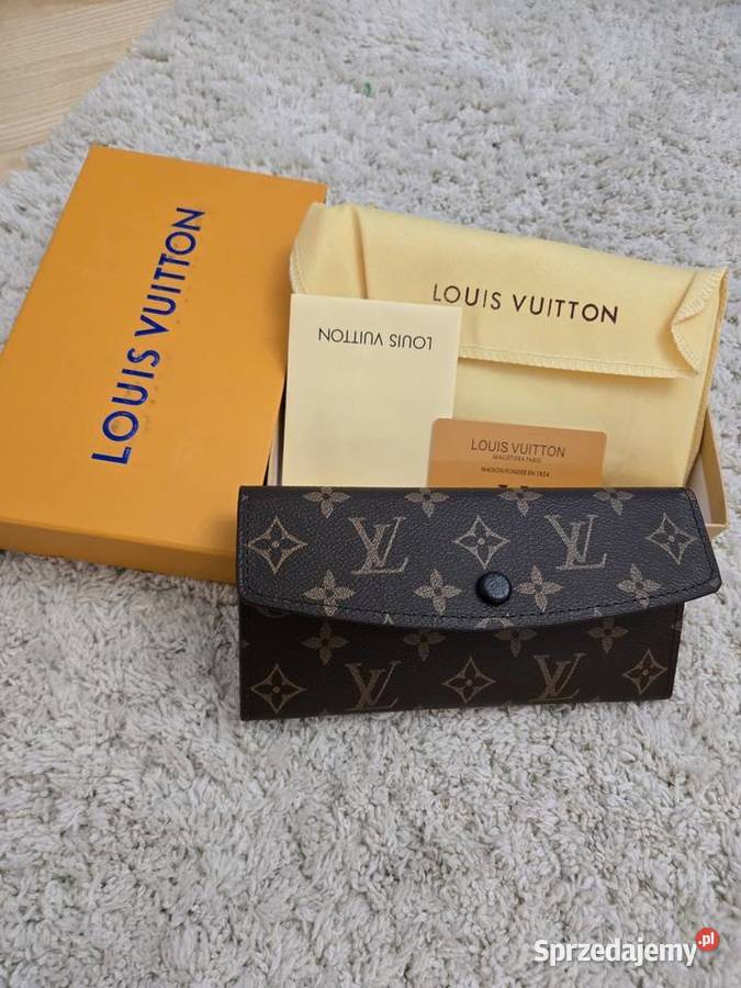 Czarny portfel Louis Inny rodzaj  Ząbki