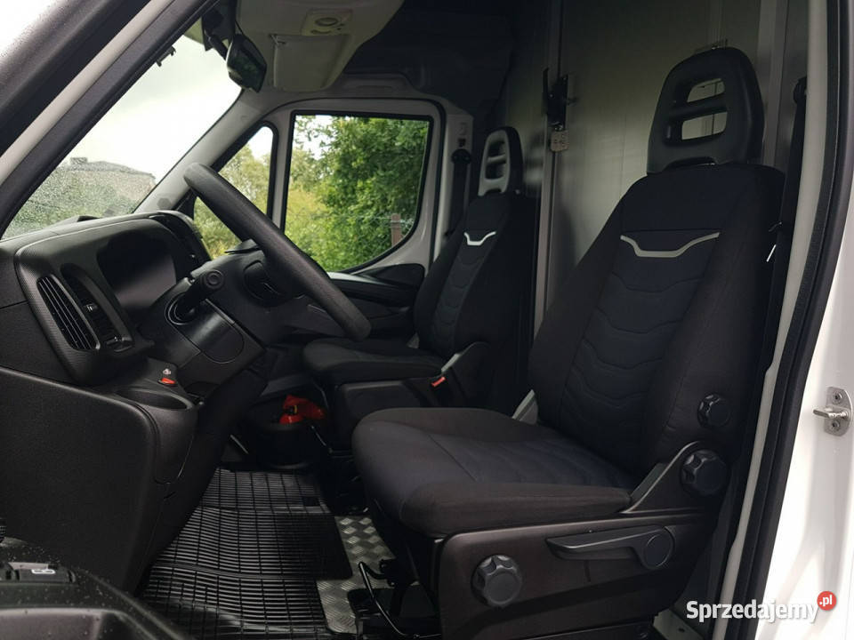 Iveco Daily KONTENER NISKOPODŁOGOWY 443x223x242 diesel Iveco sprzedam