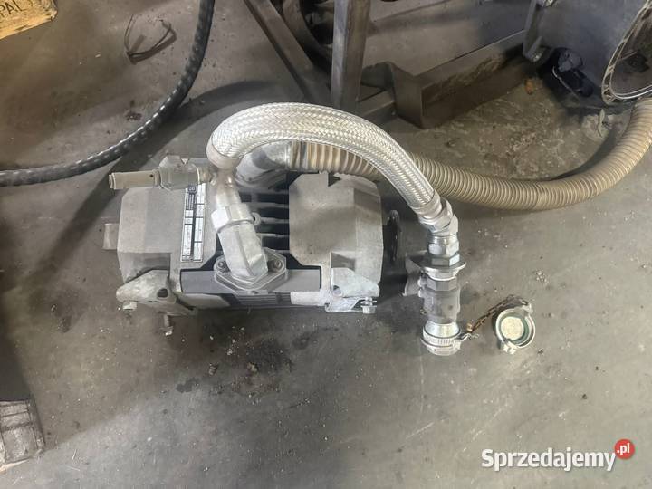 pompa próżniowa do wydmuchu CVS engineering RKL Borek Wielkopolski