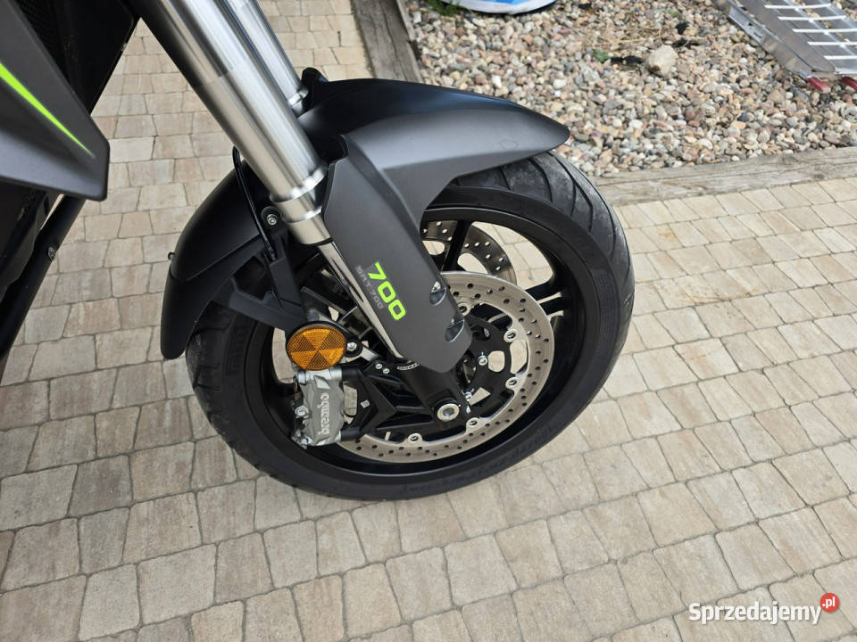 QJMOTOR SRT 800SX QJMOTOR SRT700SX nowy Bicz