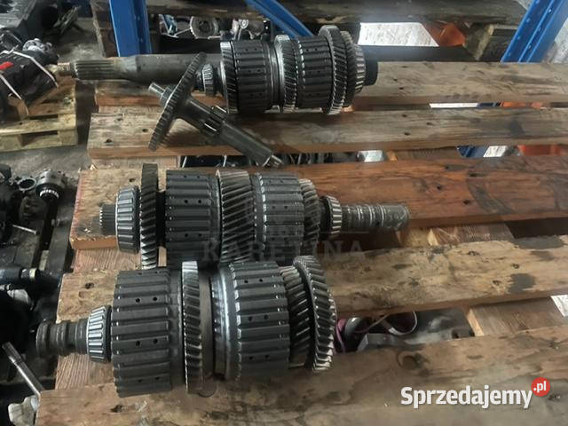 Deutz fahr agrotron 105 kosze sprzęgłowe części wielkopolskie Jastrzębniki