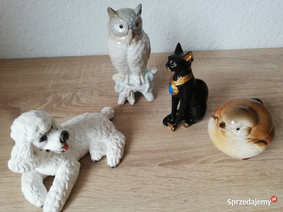 Ozdobne figurki Porcelana i szkło Ropa