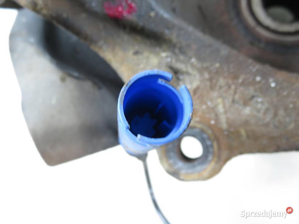 ZWROTNICA PRZEDNIA PRAWA BMW E60 530 xd xdrive Piasty i łożyska kół