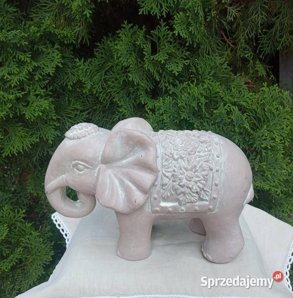 Figurka ceramiczna słonia Indyjskiego z Warszawa