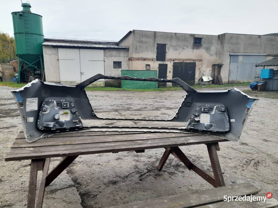 Zderzak przedni audi a1 82a Gołańcz sprzedam