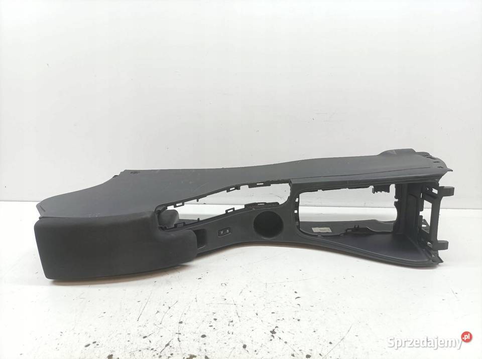 TUNEL ŚRODKOWY PODŁOKIETNIK EU Renault Megane Rok produkcji 2016 świętokrzyskie sprzedam