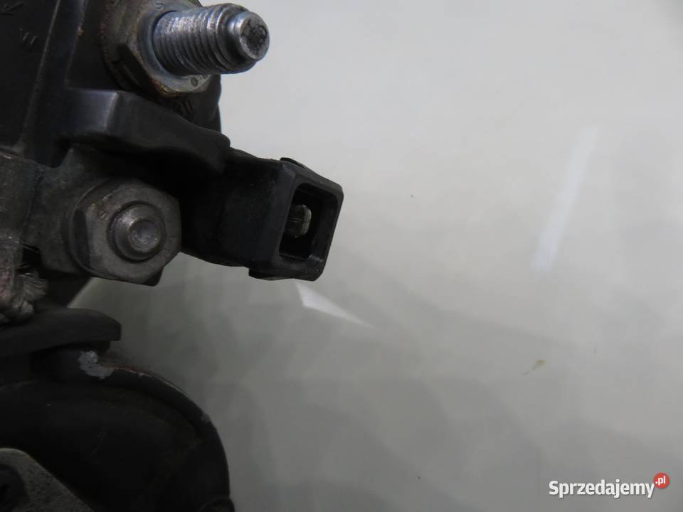 ROZRUSZNIK VW POLO IV 9N 14 FSI AXU 0001120100 Układ elektryczny silnika