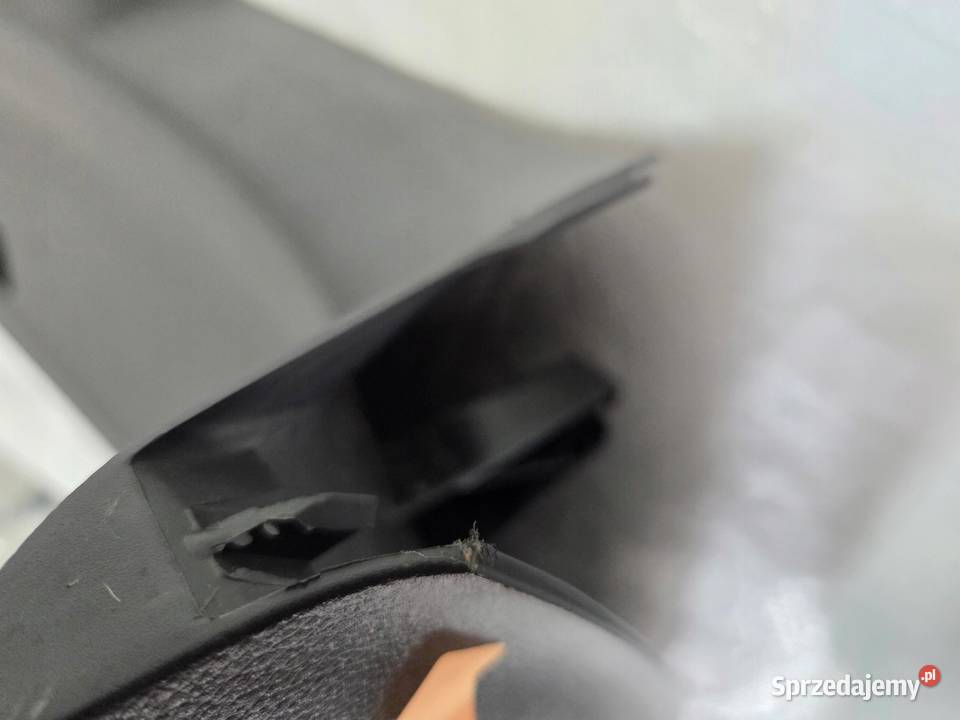 tapicerka osłona klapy tył tylnej bagażnika Opel sprzedam