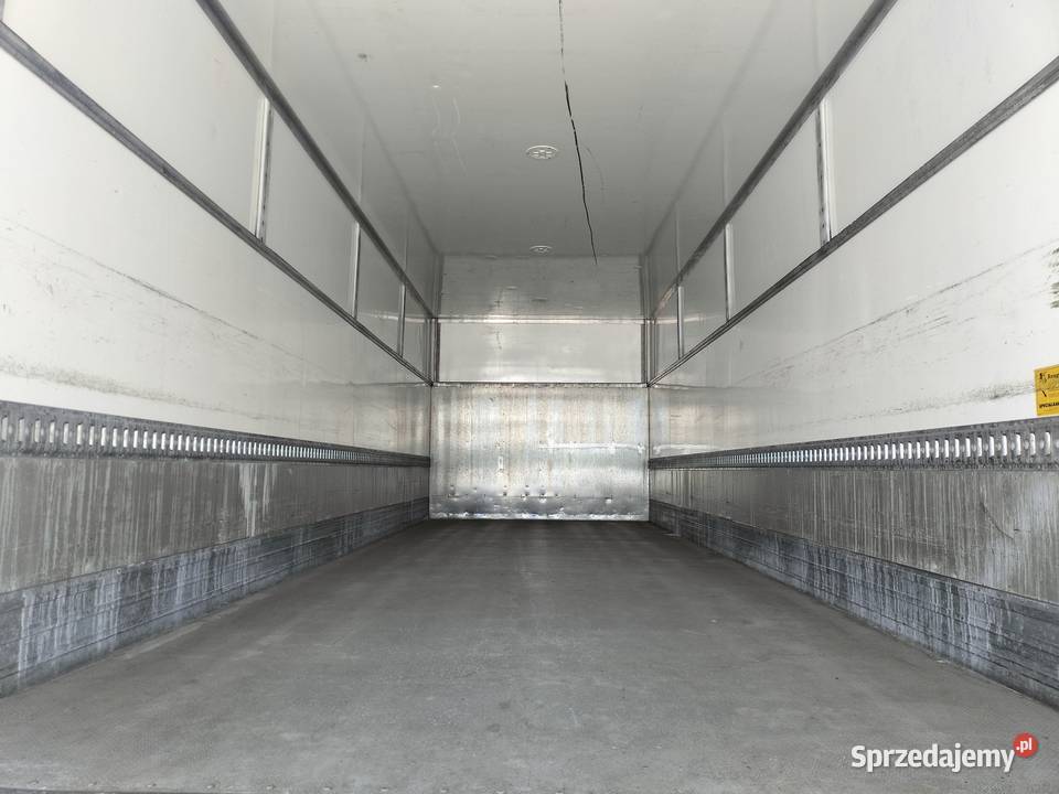 MERCEDES ATEGO 4x2 REGULOWANY KONTENER IZOTERMA serwisowany w ASO Częstochowa