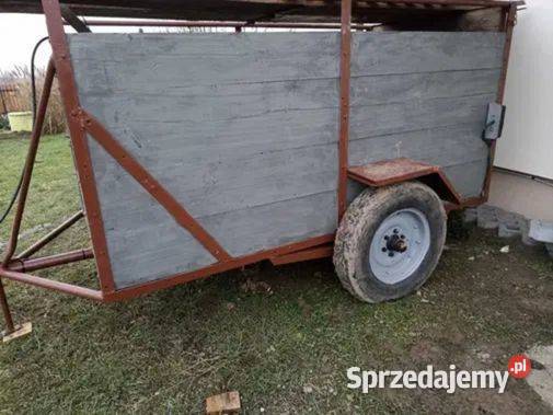 Sprzedam przyczepką do przewozu zwierząt Wrzawy sprzedam