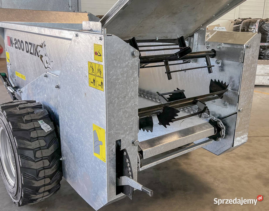 Rozrzutnik obornika Dzik 800 mini rozrzutnik