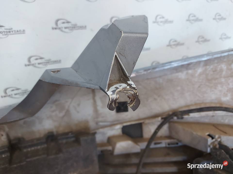 OPEL ZAFIRA B zderzak przód 13190479 13124959