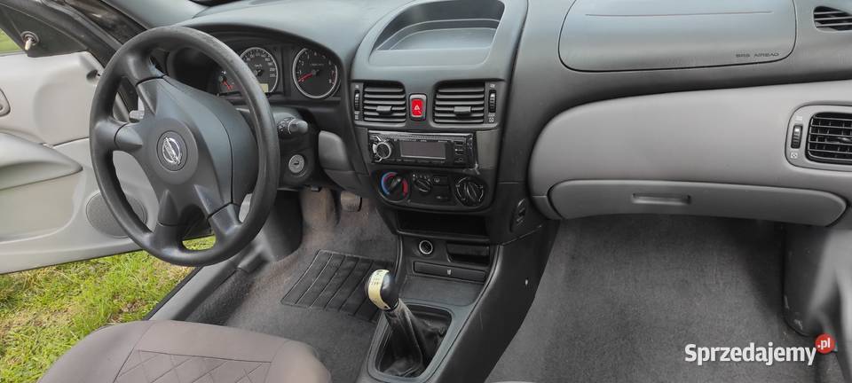 Nissan Almera 2003 15 benzyna 1500cm3 lubelskie Wierzbica