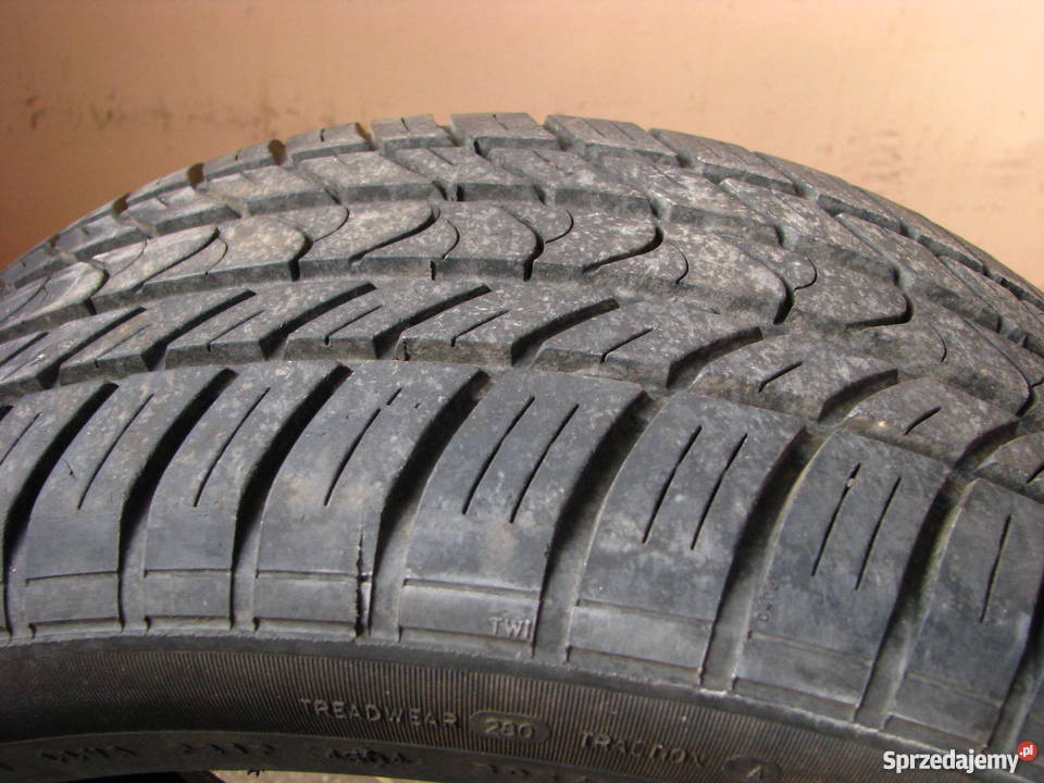 OPONA LATO 20550 ZR 16 VIKING PROTECH 500