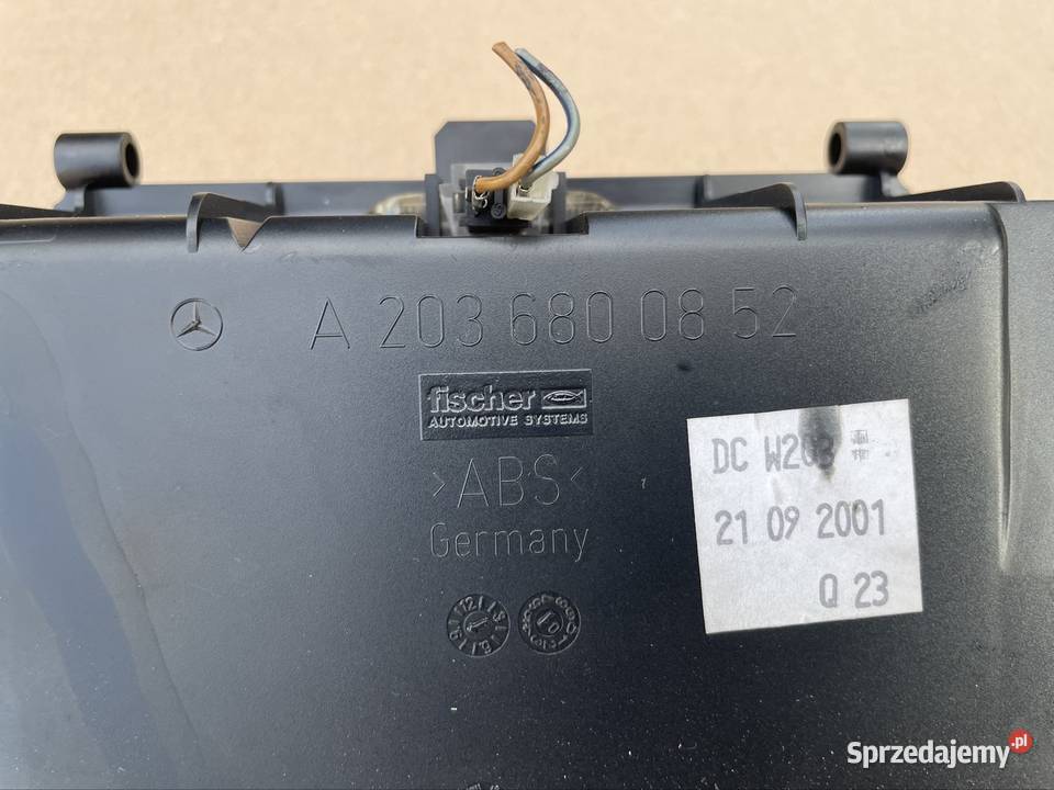 Dekor konsoli popielniczka panel Mercedes c w203 Szczecin sprzedam