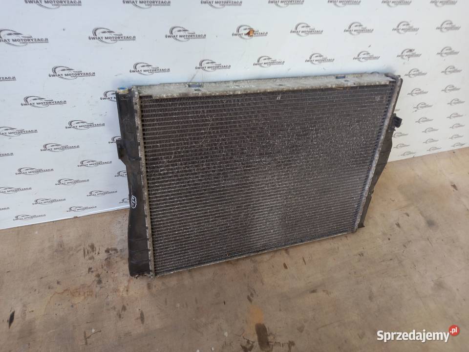 BMW E90 LIFT chłodnica wody Kielce