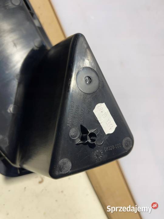 BMW F06 SCHOWEK WNĘKA BAGAŻNIKA PRAWA 7276506