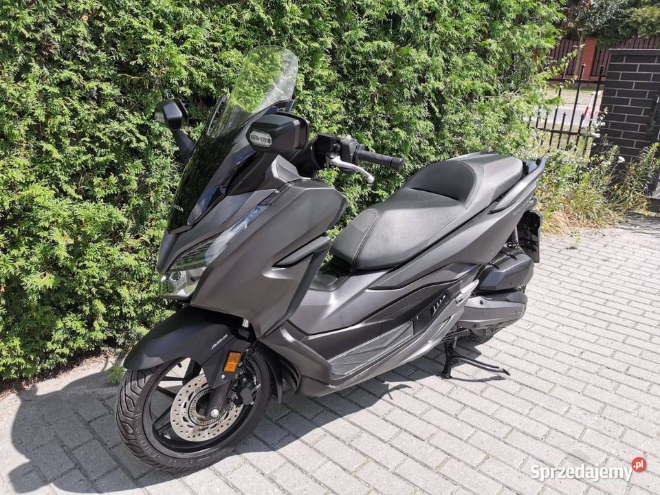 Honda Forza 125 grzane manetki świetny stan wielkopolskie Gniezno