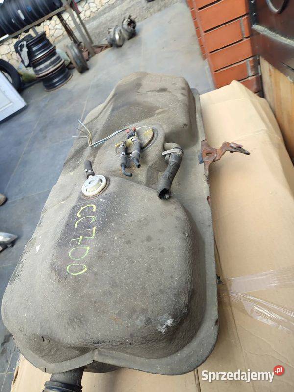 FIAT CC 700 ZBIORNIK PALIWA CZUJNIK osobowe Włoszczowa