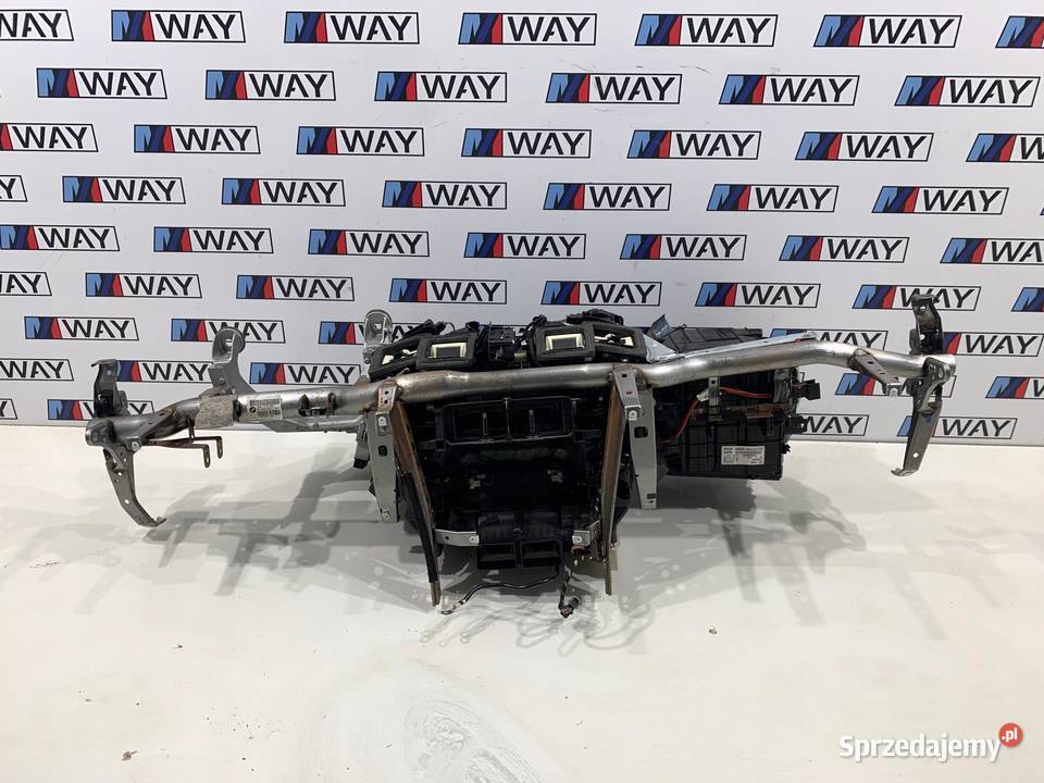 BMW F10 F11 LCI NAGRZEWNICA DMUCHAWA STELAŻ osobowe