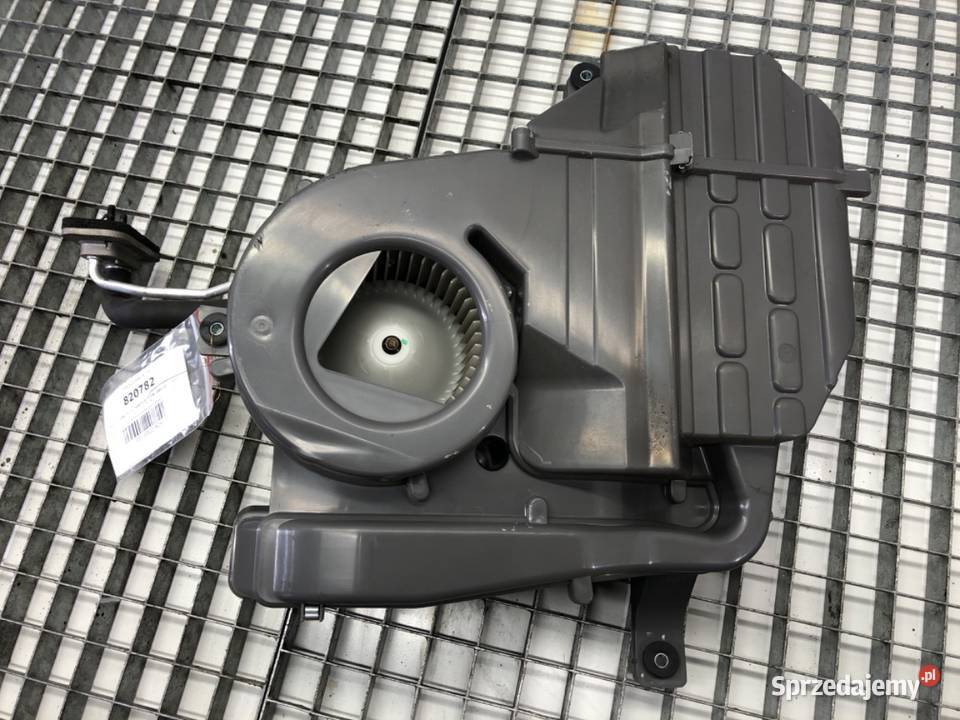 NAGRZEWNICA TYŁ HYUNDAI SANTA FE III F106MMBAB Nagrzewnice