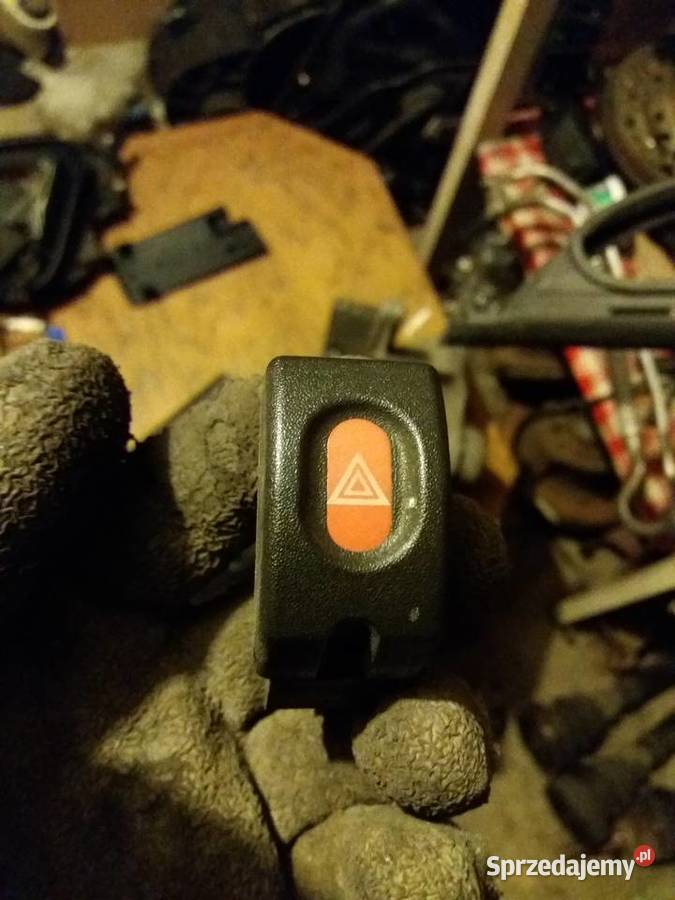CORSA B 95R WŁĄCZNIK ŚWIATEŁ AWARYJNYCH śląskie Wola sprzedam
