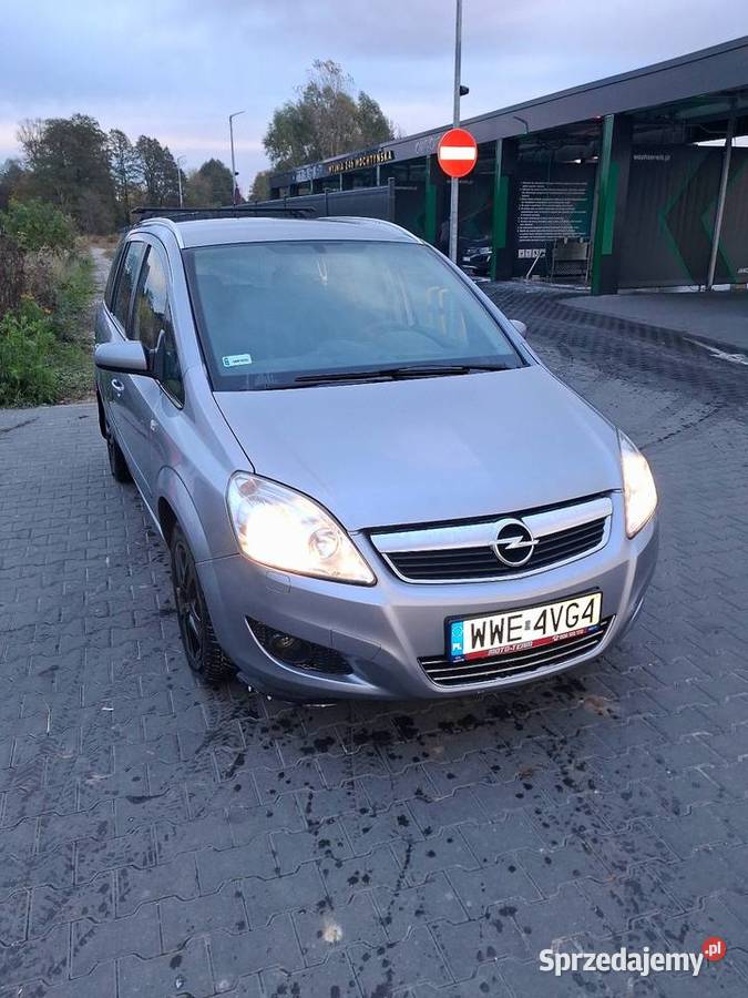 Opel Zafira B Benzyna lpg wielofunkcyjna kierownica