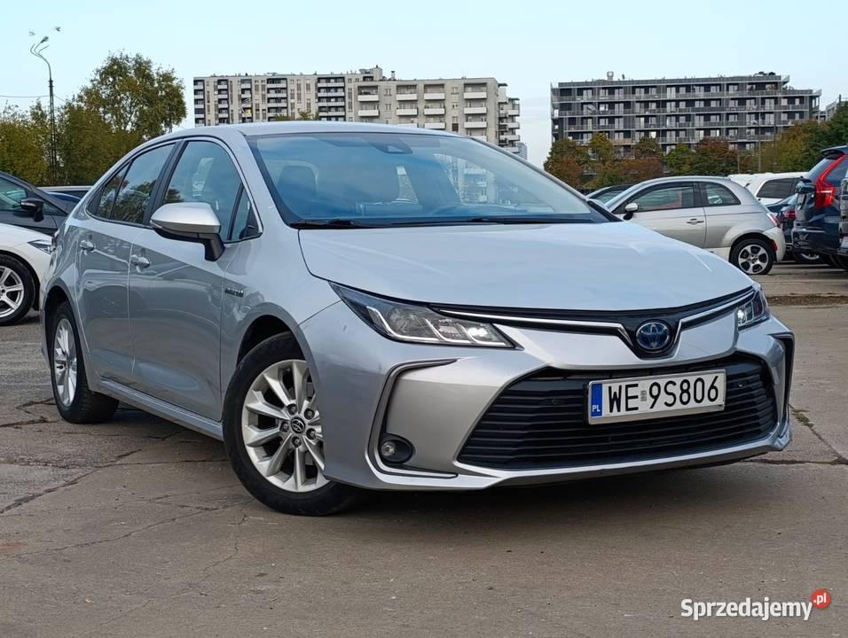 XII Sedan 18 Hybrid 122 Salon Polska 2x Klucz nieuszkodzony Corolla Warszawa