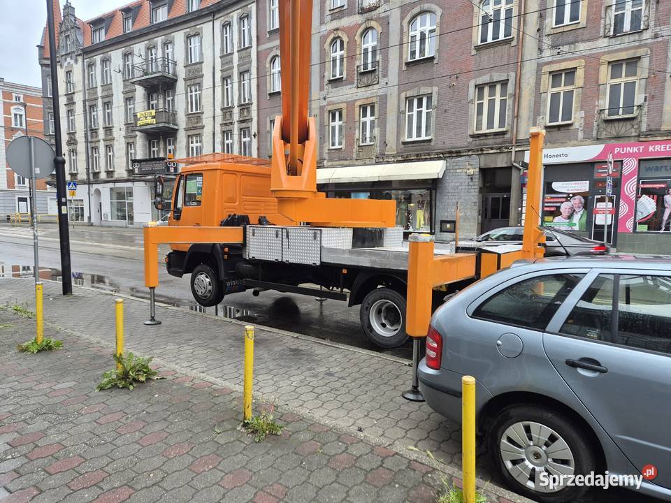 Podnośnik koszowy 30 m bizon 2700cm3 Katowice