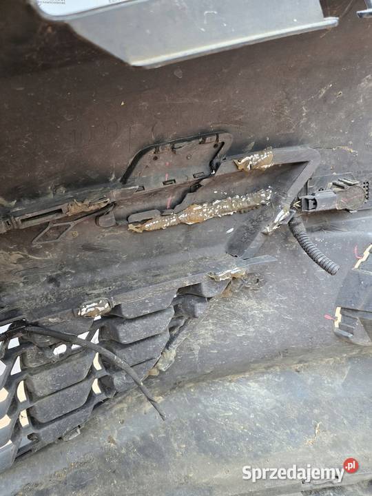 ASTRA J GTC 13r zderzak przód osobowe Zderzaki Kielce sprzedam