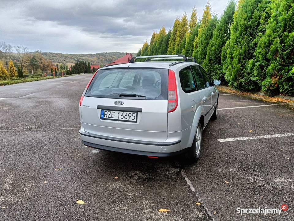 Ford Focus MK2 16 benzyna 115 Tyczyn