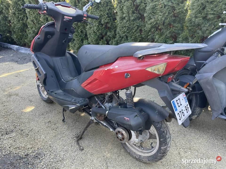 SKUTER DO NAPRAWY 400 1km podkarpackie Pilzno