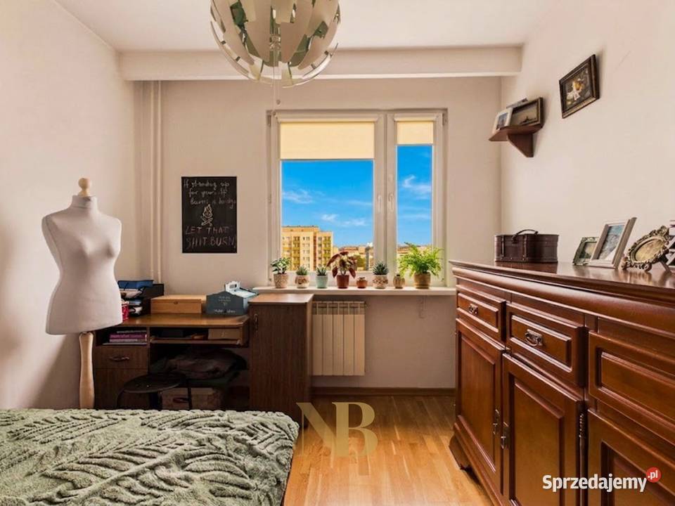 44 m 2 Pokoje Osobna Kuchnia Widok na Warszawę balkon Warszawa